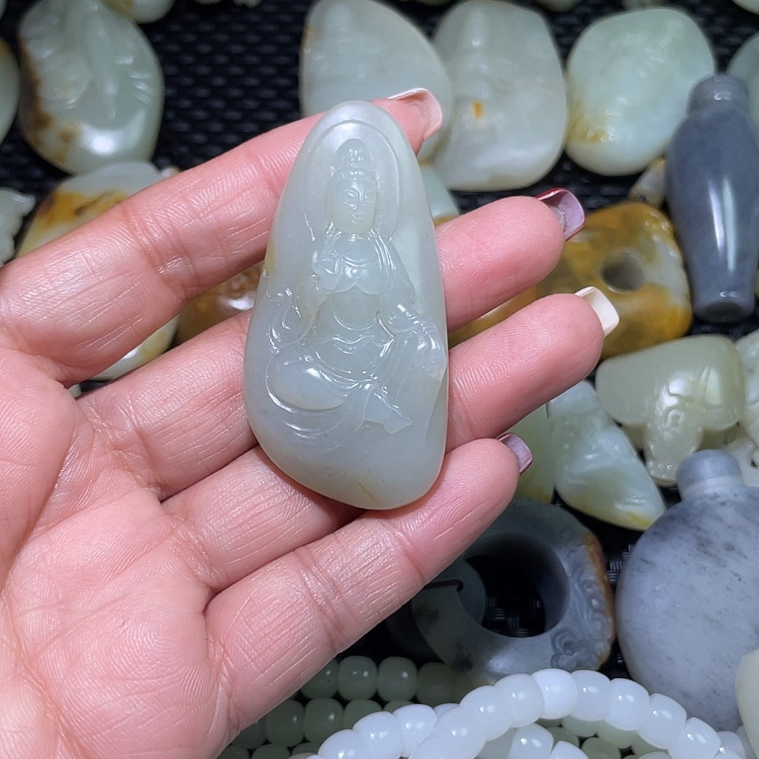 和田玉（糖玉）未镶嵌挂件