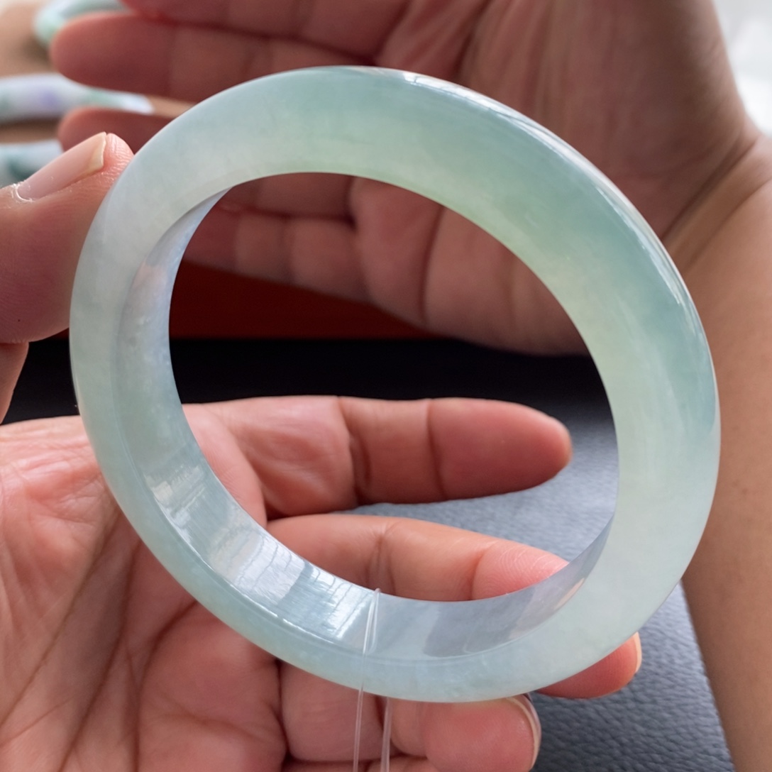 翡翠未镶嵌手镯天然翡翠手镯