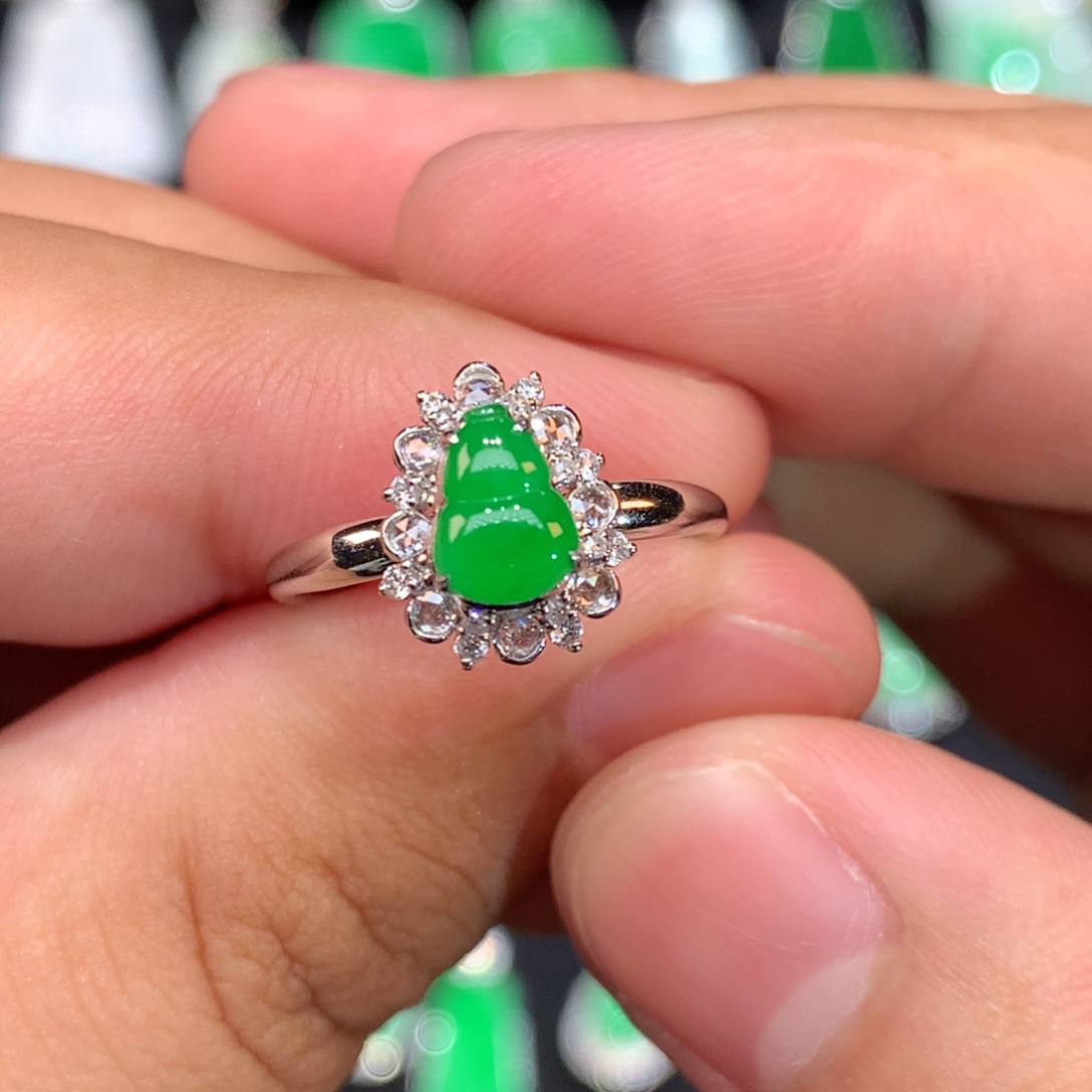 翡翠戒指18K金镶嵌（收到货48小时鉴赏期）