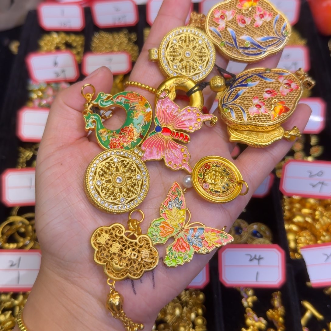 铜合金大牌牌随机发一个