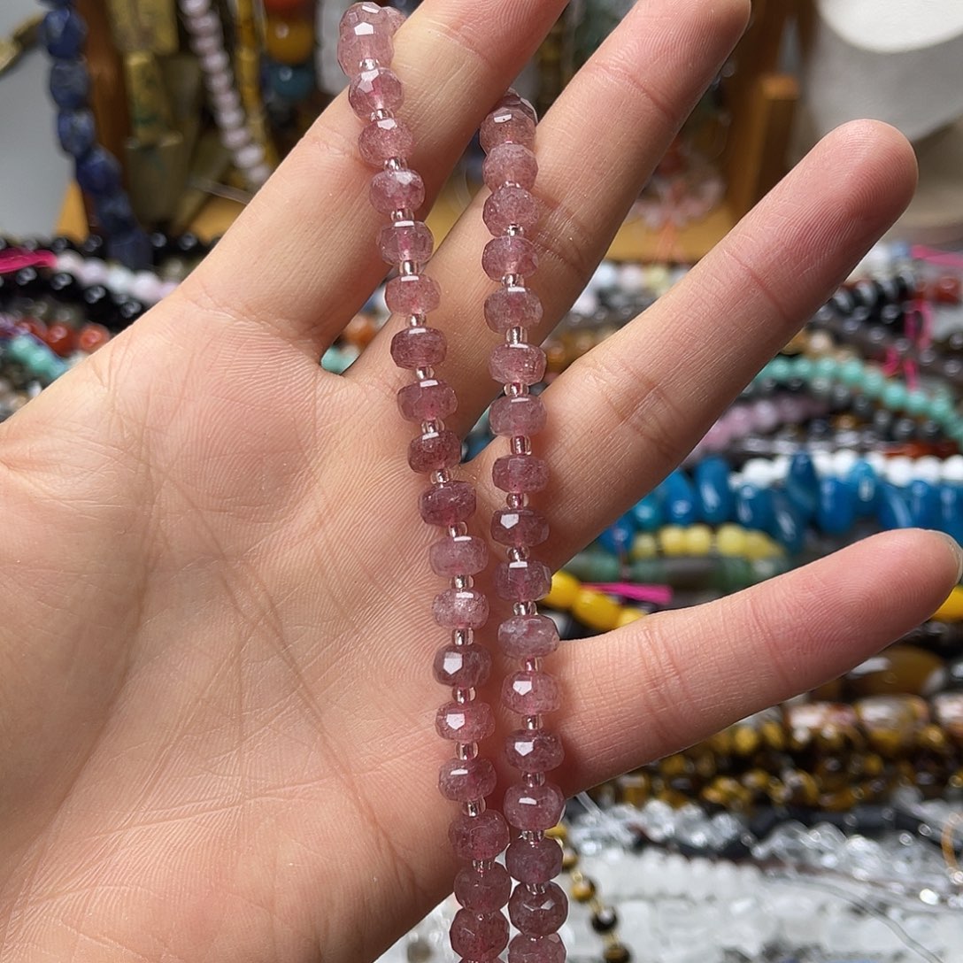 玛瑙/玉髓未镶嵌珠宝半成品卡7.5草莓晶切面车轮一条