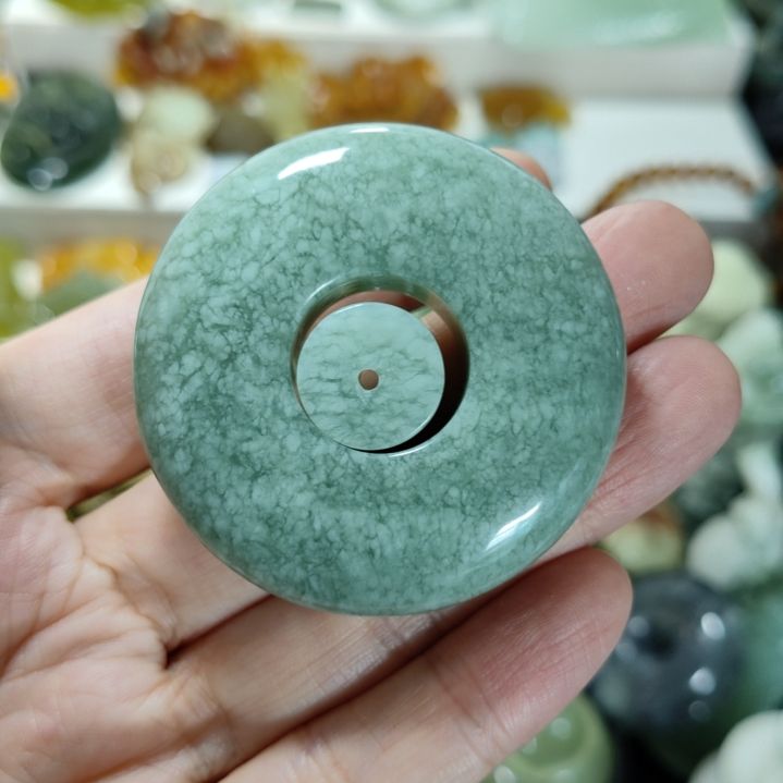 本***计岫玉未镶嵌平安扣