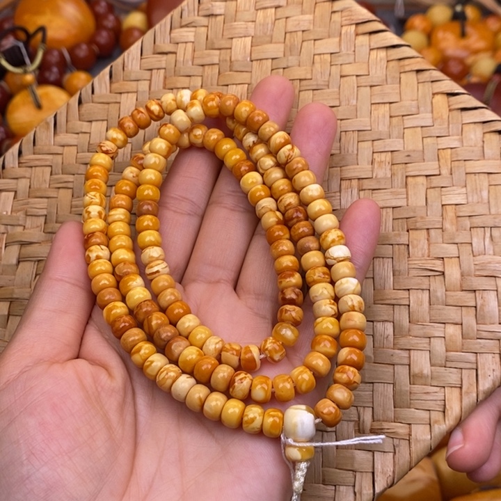 蜜蜡未镶嵌裸石蜜蜡X