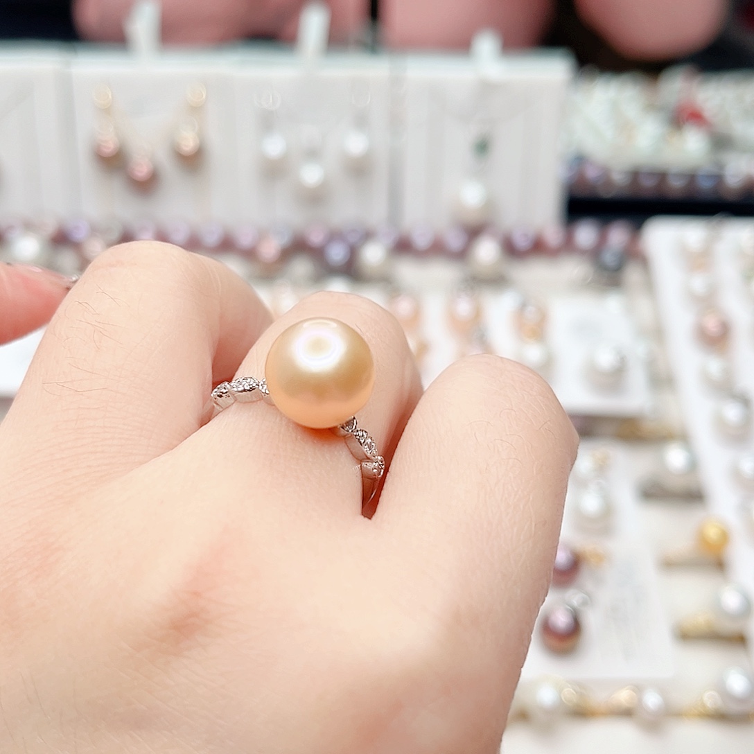 淡水珍珠吊坠(赠链)合金