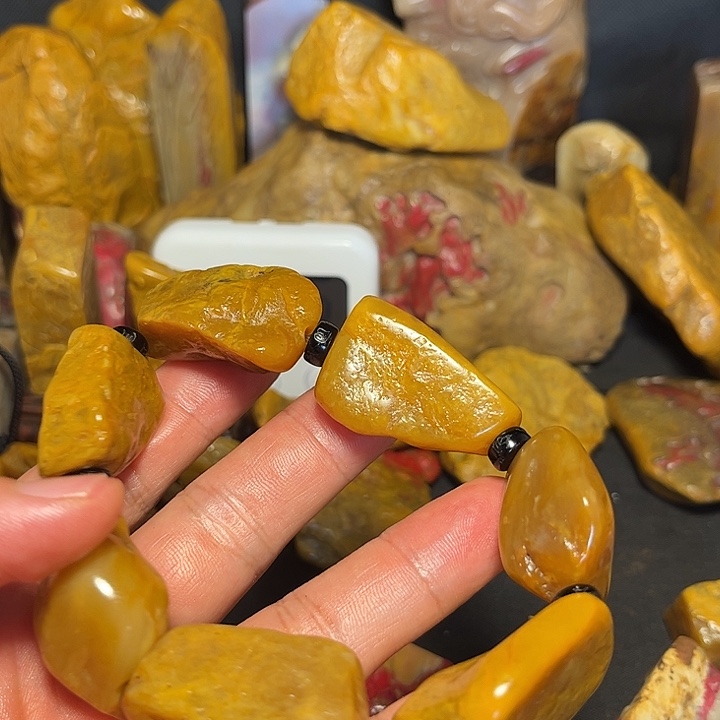 在***方昌化石国石昌化石