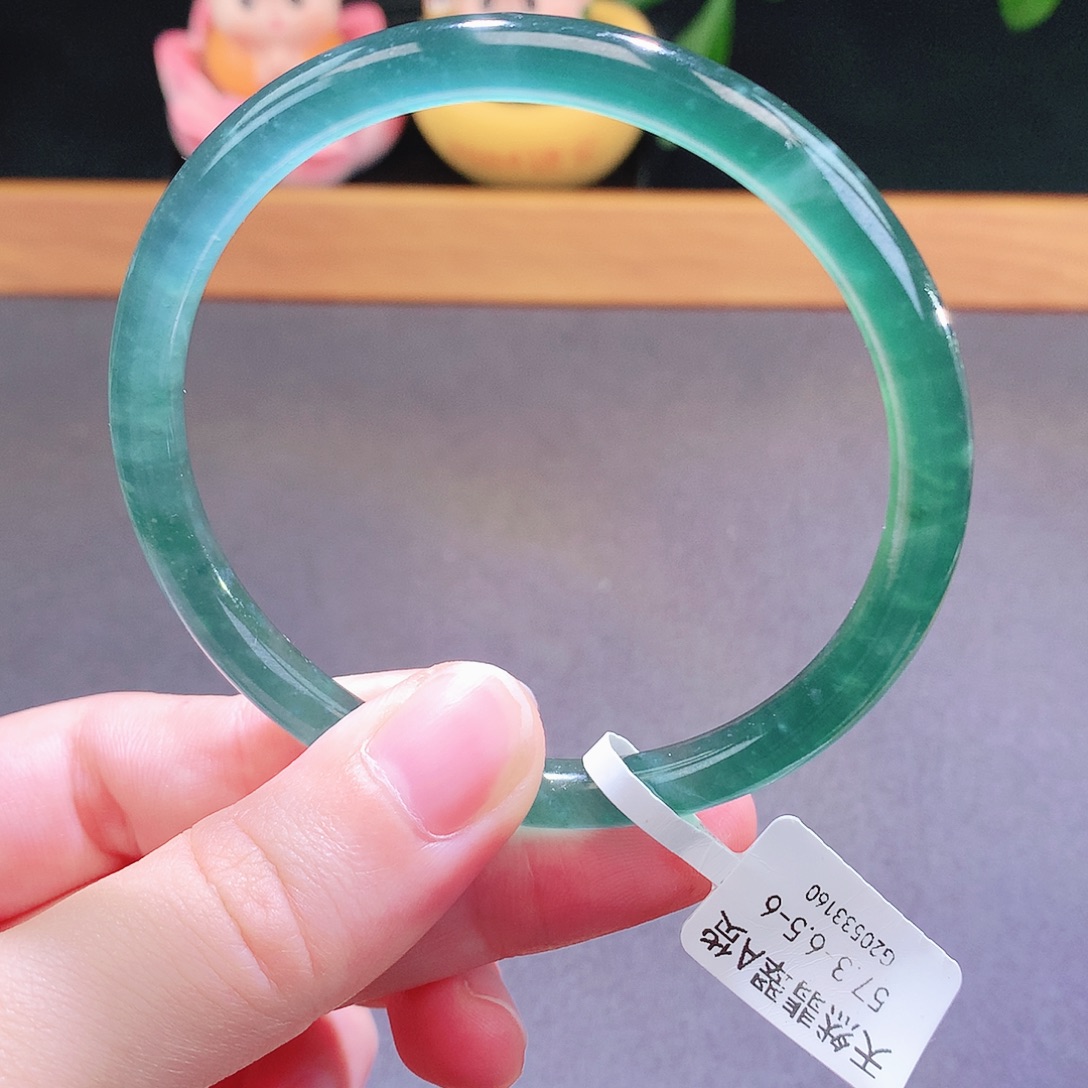 翡翠未镶嵌手镯天然翡翠