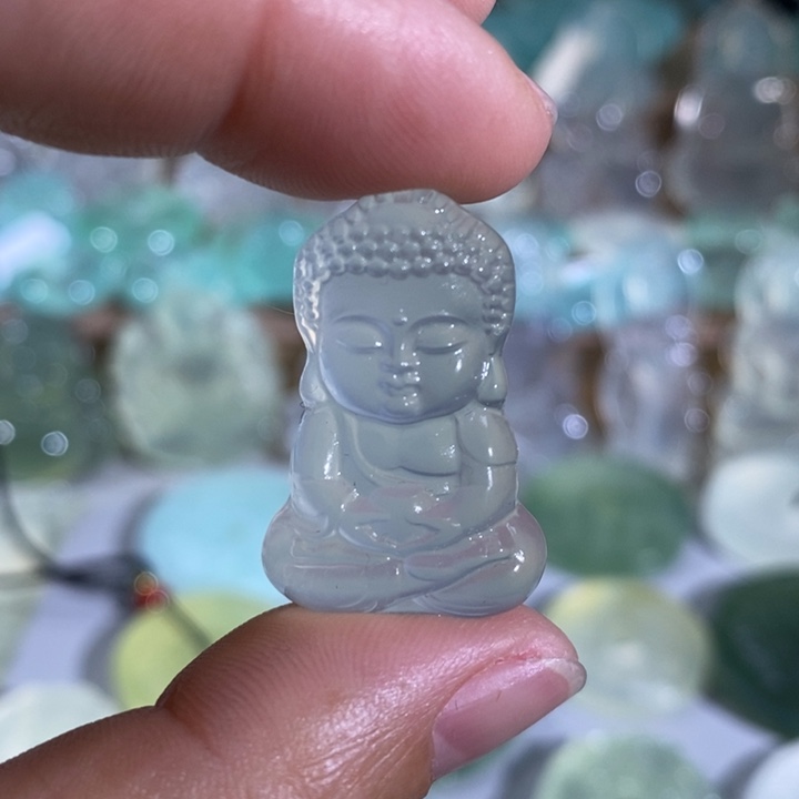 岫玉吊坠未镶嵌吊坠