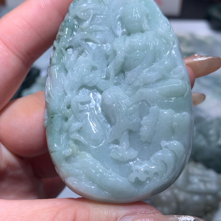 翡翠未镶嵌颈饰保真天然A货翡翠