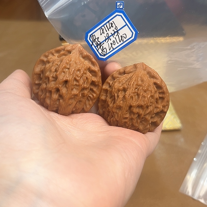 把件文玩核桃F****?非嫁接北京