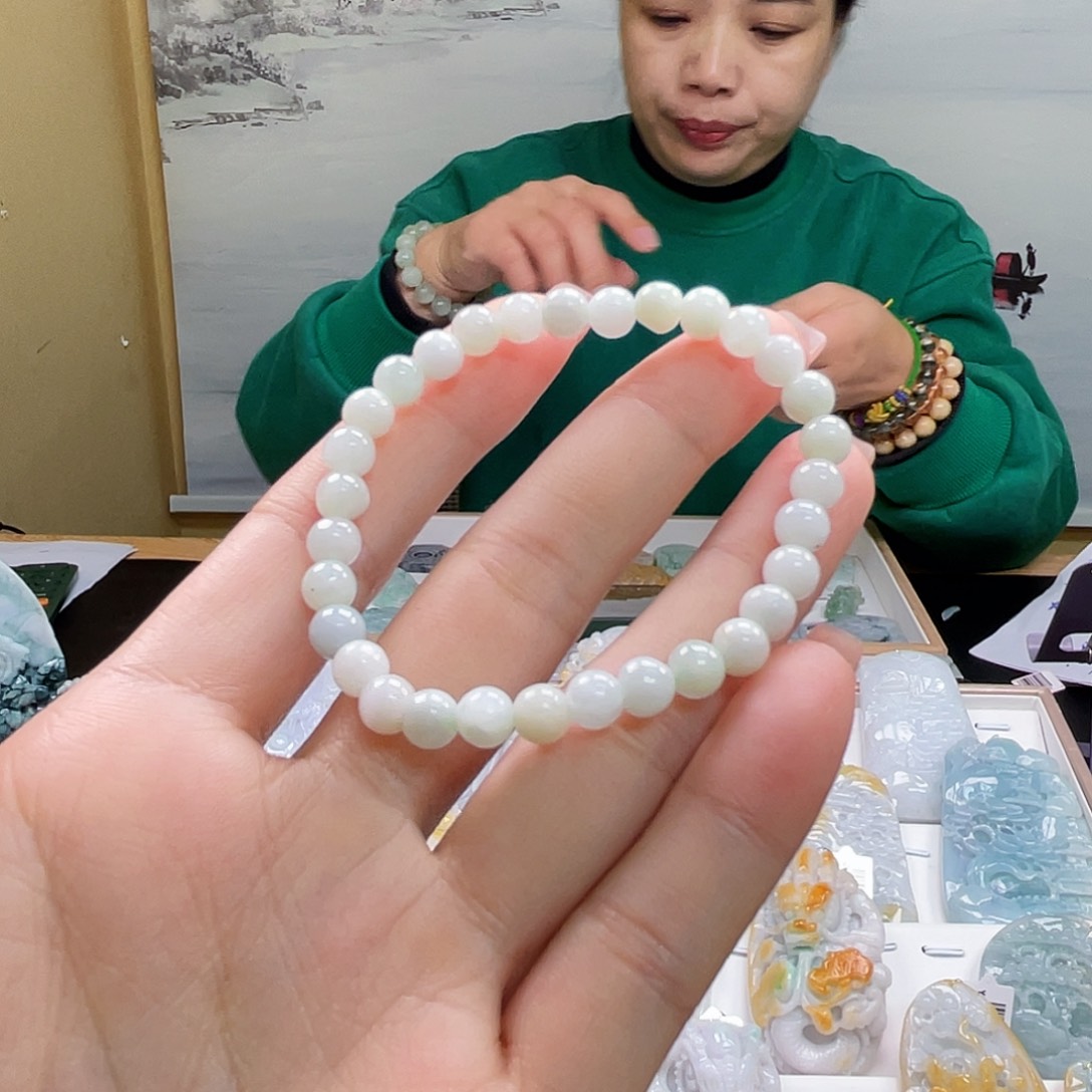 翡翠吊坠(不含链)未镶嵌久*