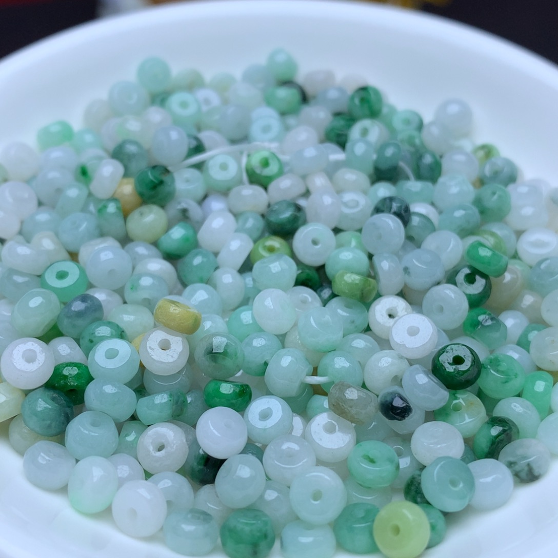 【闪购商品】翡翠手链未镶嵌卡3乘6冰三彩算盘100个