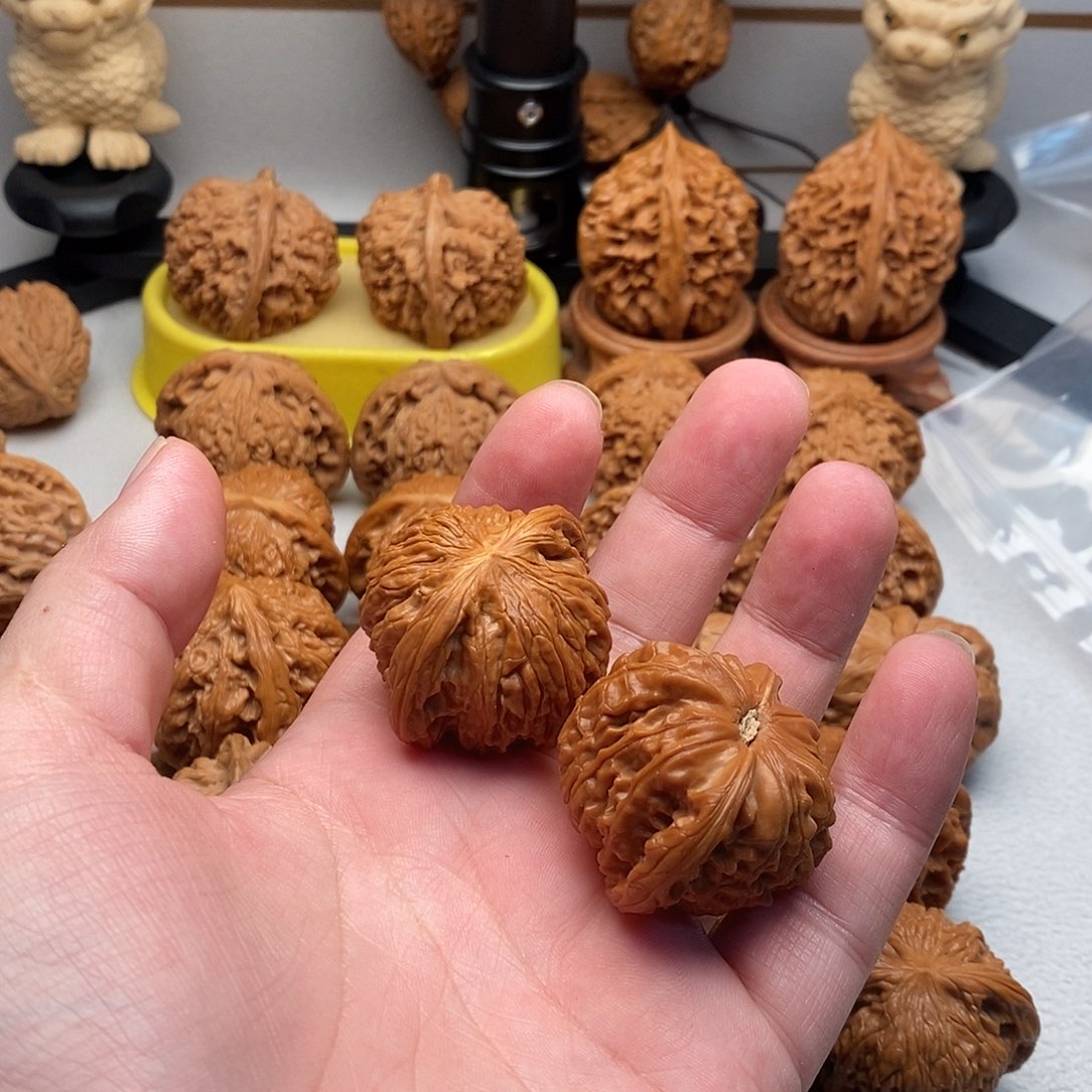 祺***迹文玩核桃把件磨盘40尺