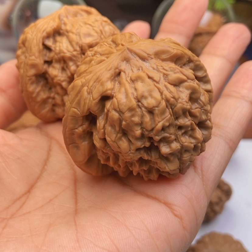 【闪购商品】文玩核桃把件B***、51龙鼎全品