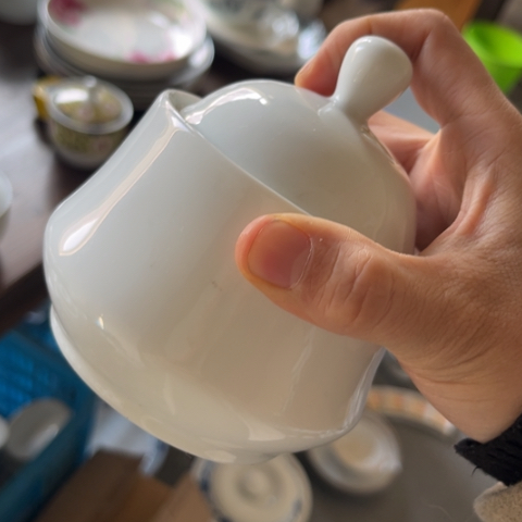其他瓷糖罐一个陶瓷