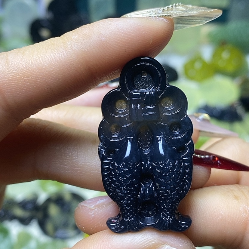 【闪购商品】蛇纹石玉颈饰未镶嵌