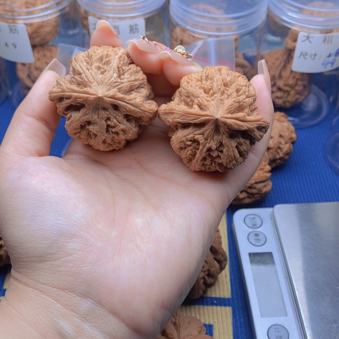 吊坠文玩核桃粗筋手把件48全品