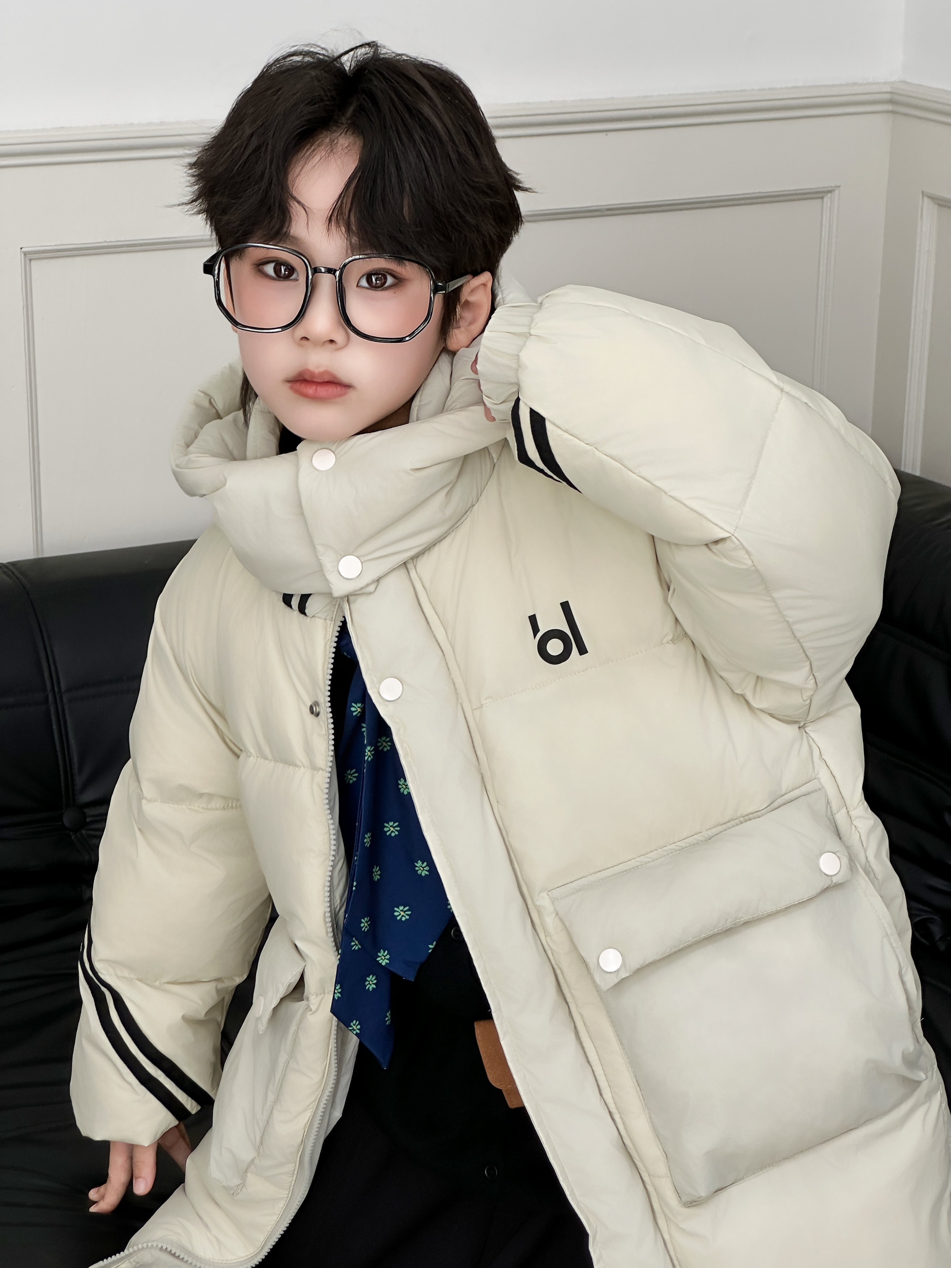 【诺伊曼】2025年冬季新款亲子中大童连帽款保暖韩版羽绒服813