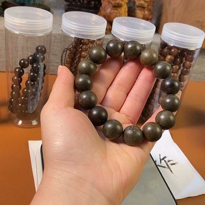 老山檀香老山檀香1.5微瑕