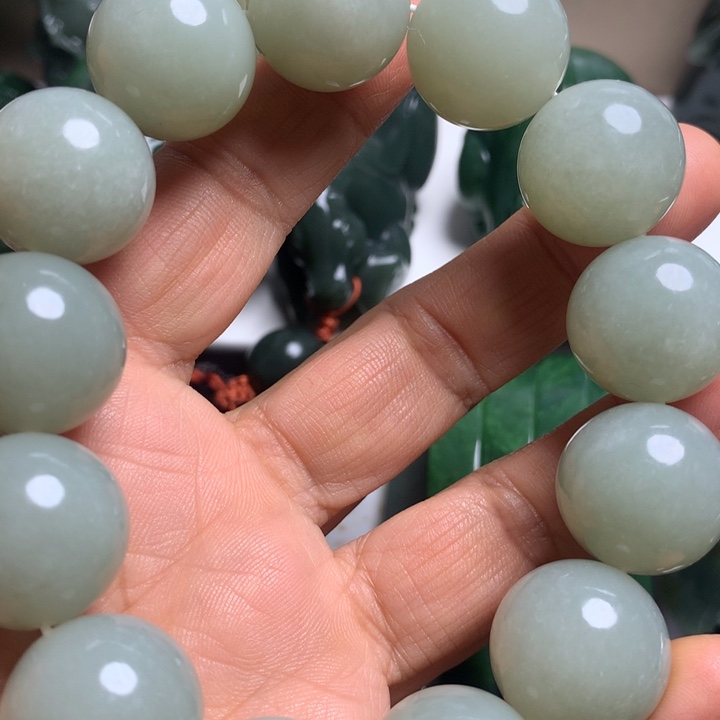 寿***刚和田玉未镶嵌颈饰