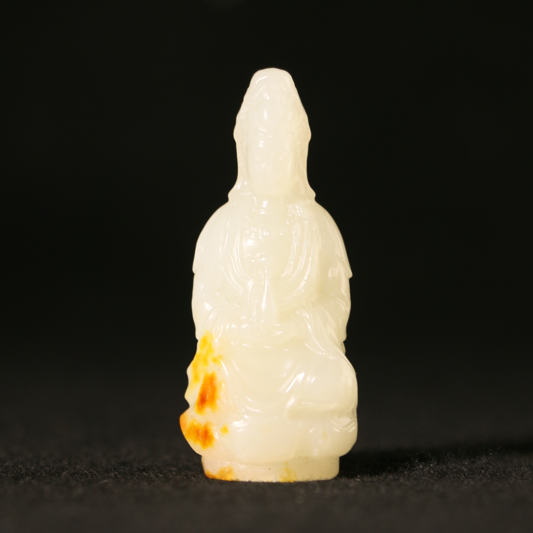 17K31   清 和田玉观音挂坠