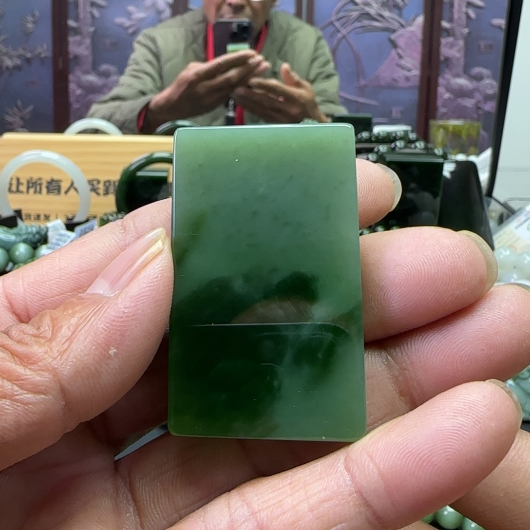 和田玉未镶嵌珠宝奇石