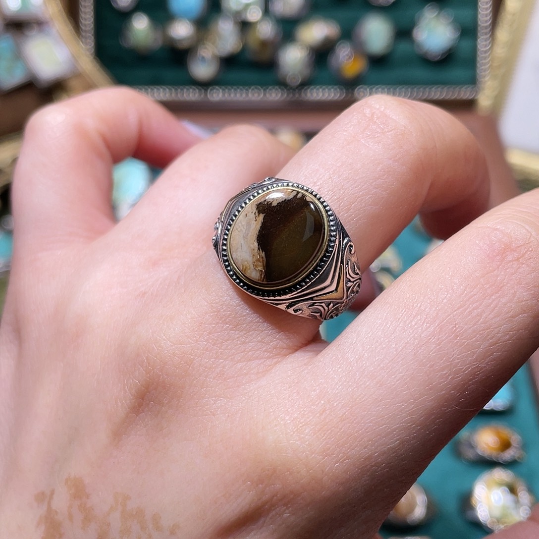 银S925镶嵌琥珀戒指戒指