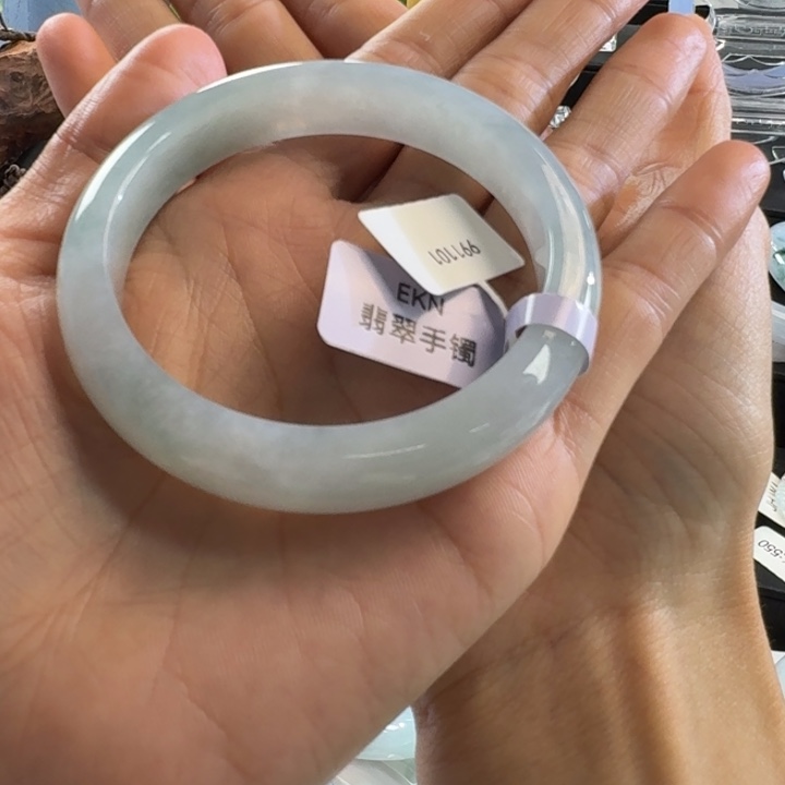 信***装翡翠未镶嵌手镯翡翠