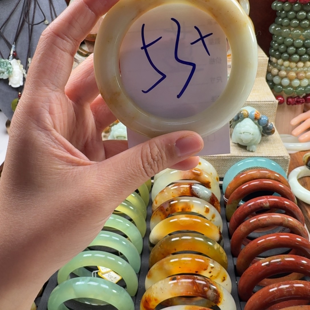 蛇纹石玉未镶嵌手镯653