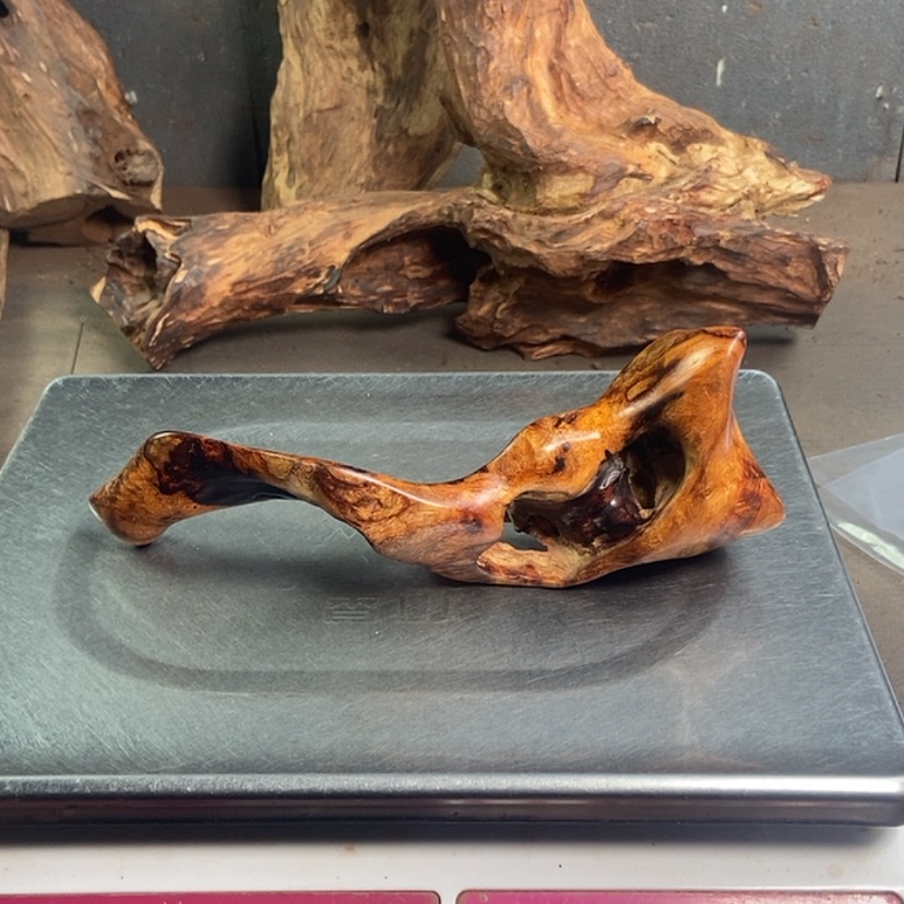 【闪购商品】黄花梨/降香黄檀轻*