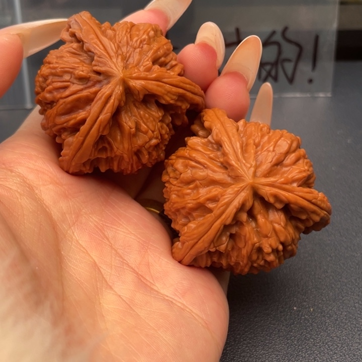 用***2吊坠文玩核桃白狮子