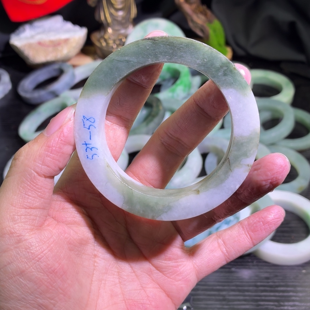 定制翡翠未镶嵌天然翡翠A货毛胚手镯定制