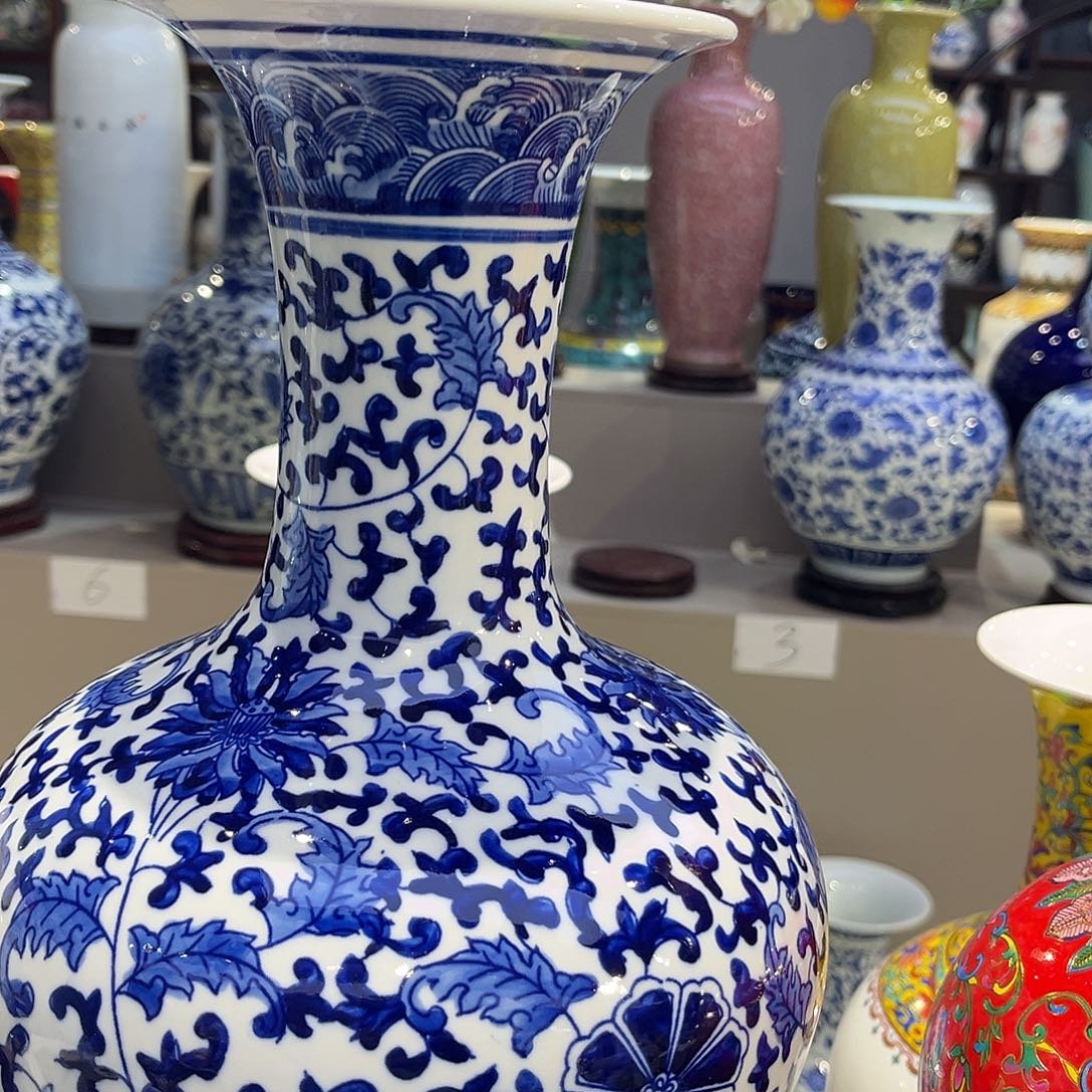 东***东瓷景德镇陶瓷36公分青花手绘赏瓶