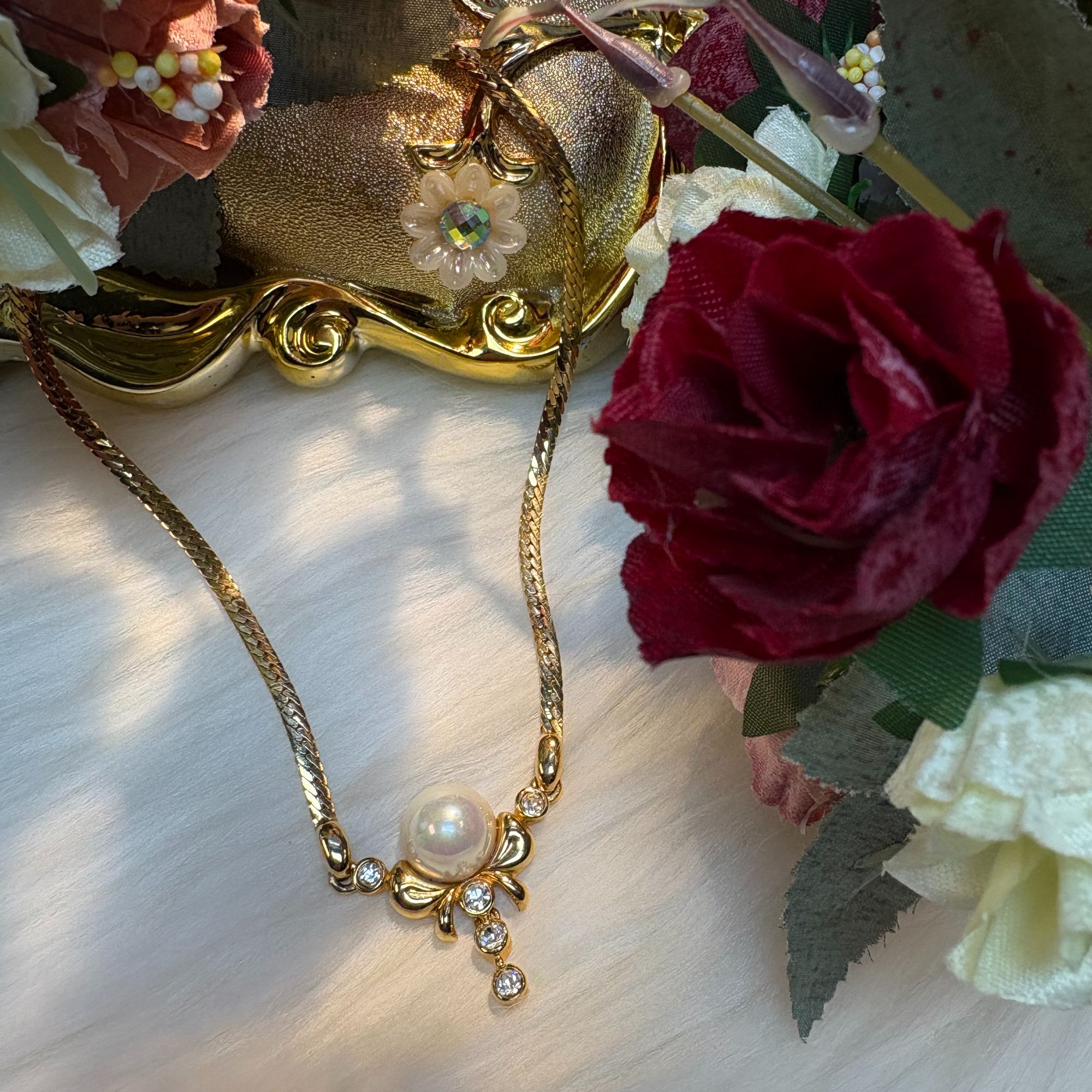 锌合金项链 项链宫廷风女饰品合金小众轻奢十字架/皇冠/罗马数字