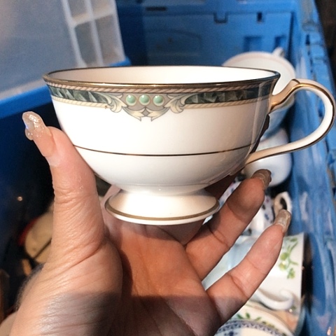 【闪购商品】瓷片瓷片瓷片瓷片