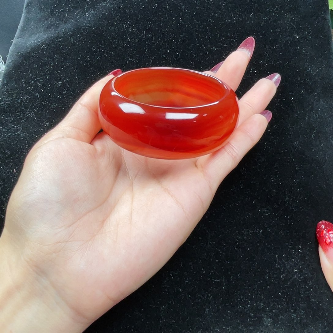 玛瑙/玉髓手镯未镶嵌