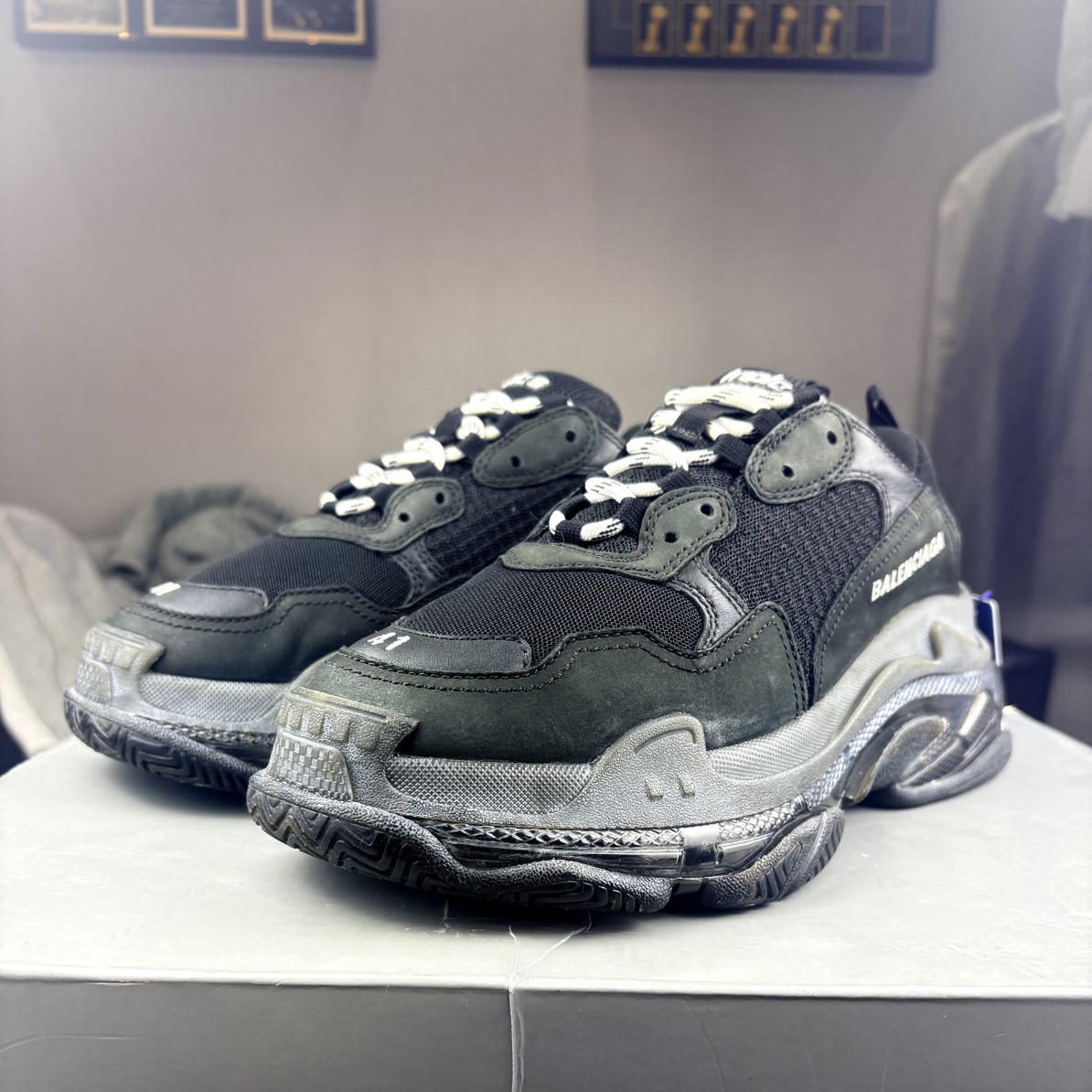 99新 Balenciaga/巴黎世家 Triple s做旧黑老爹鞋41码原盒99新