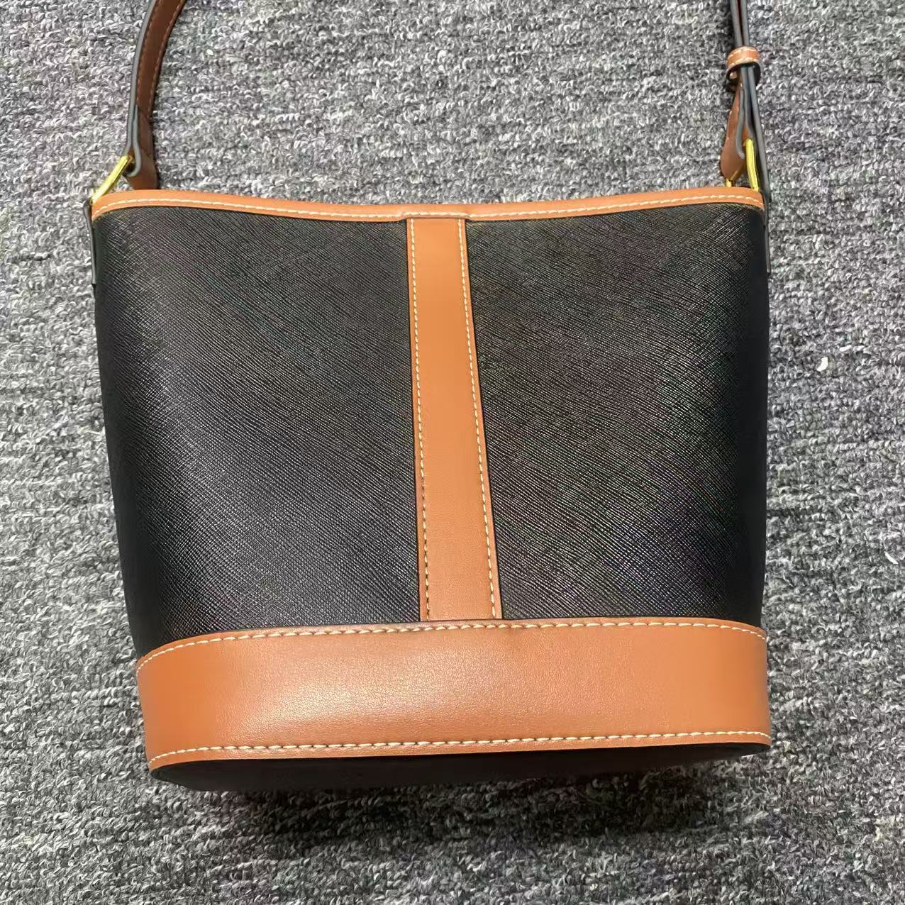 真皮女包双拼-小水桶