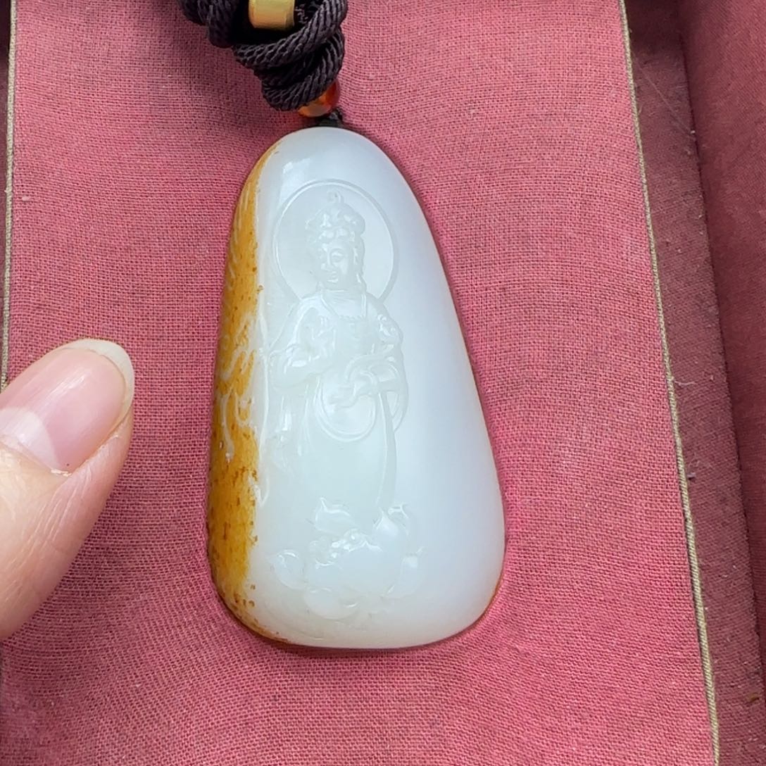 和田玉未镶嵌挂件