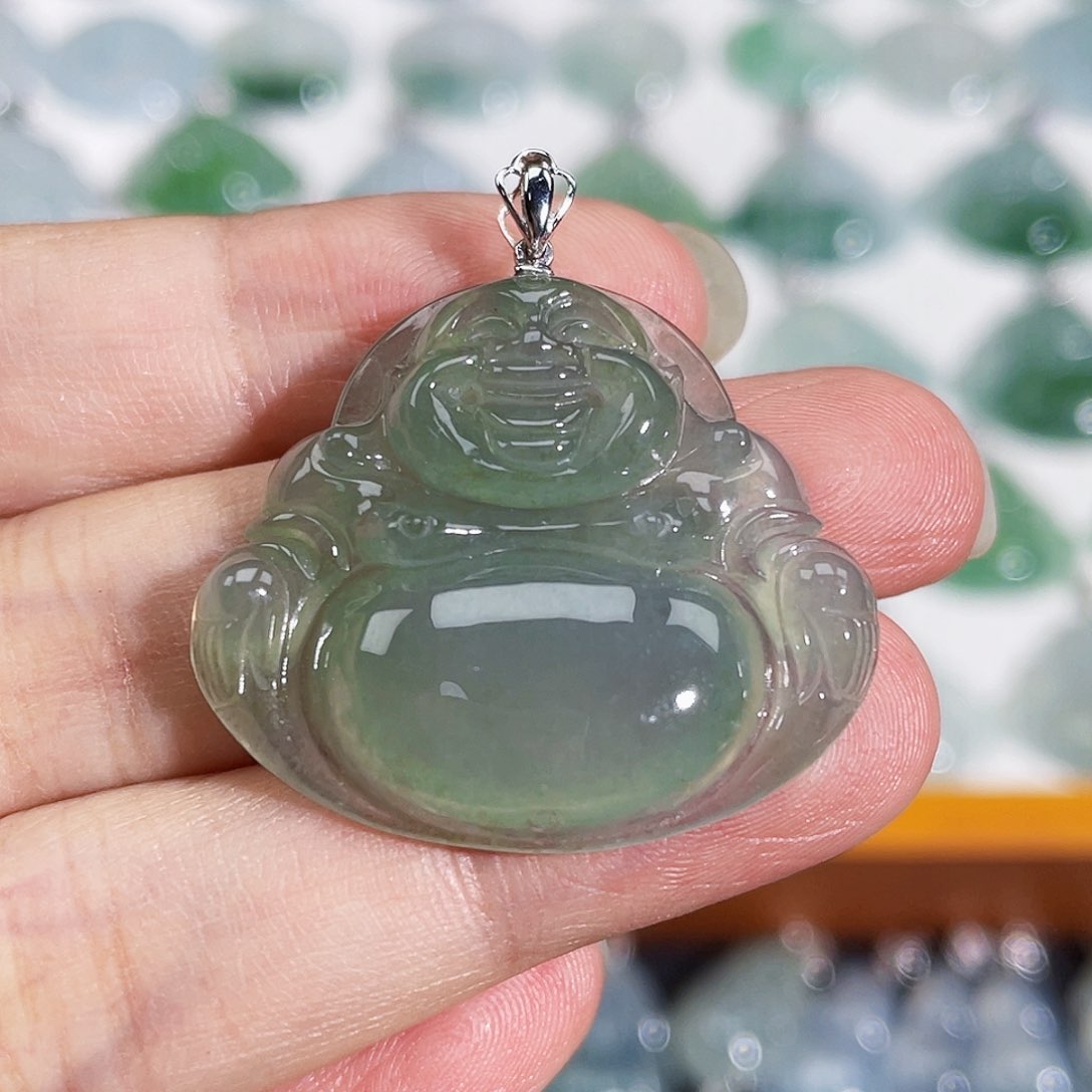 颈饰18K金镶嵌翡翠吊坠