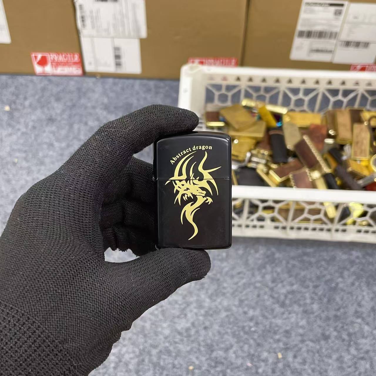 需要加油才能点火【黑漆丝印龙】煤油打火机