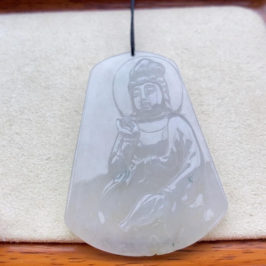 翡翠未镶嵌颈饰吊坠87