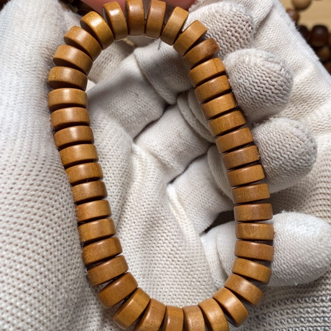 檀香木其他4*10 药片珠