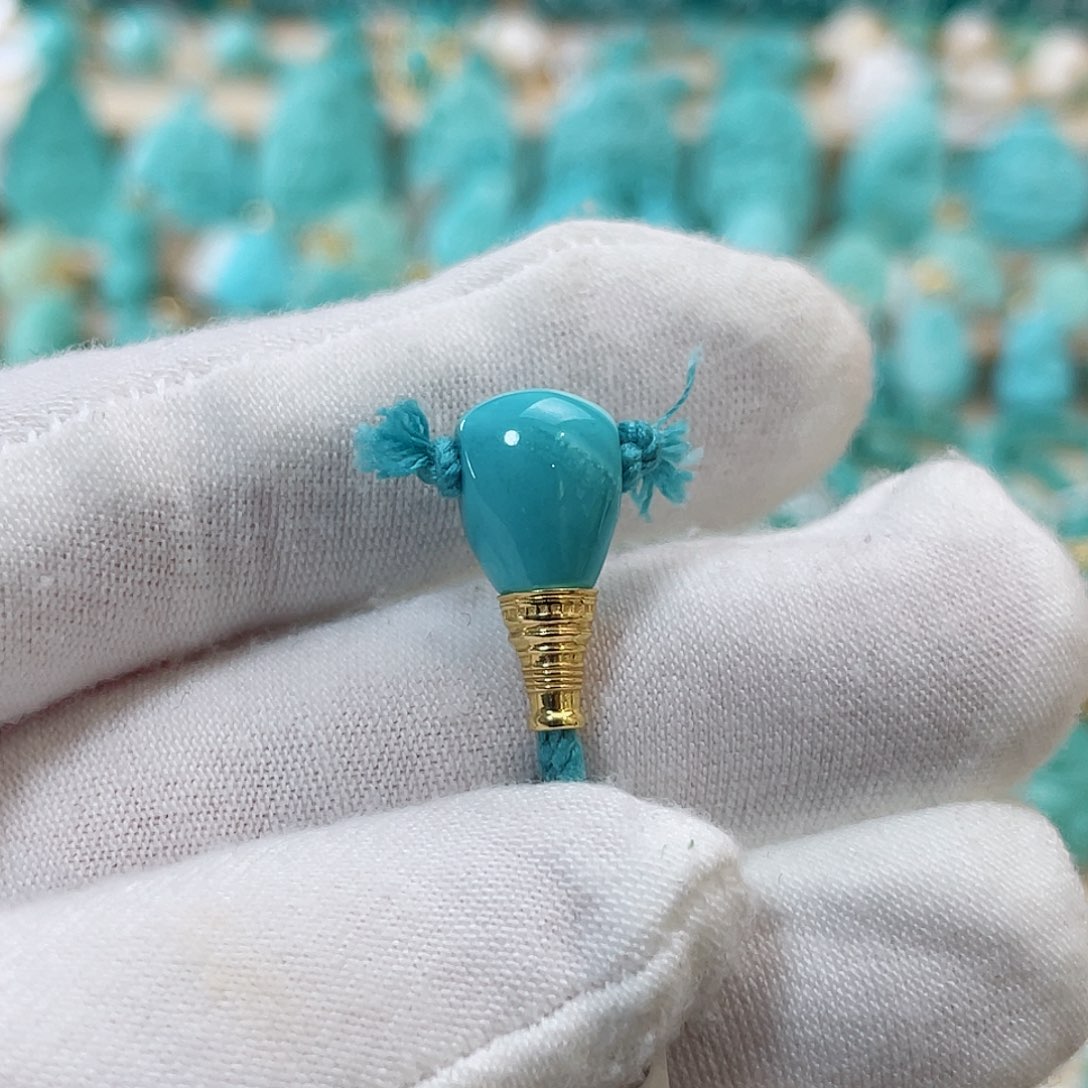 绿松石珠宝奇石18K金镶嵌