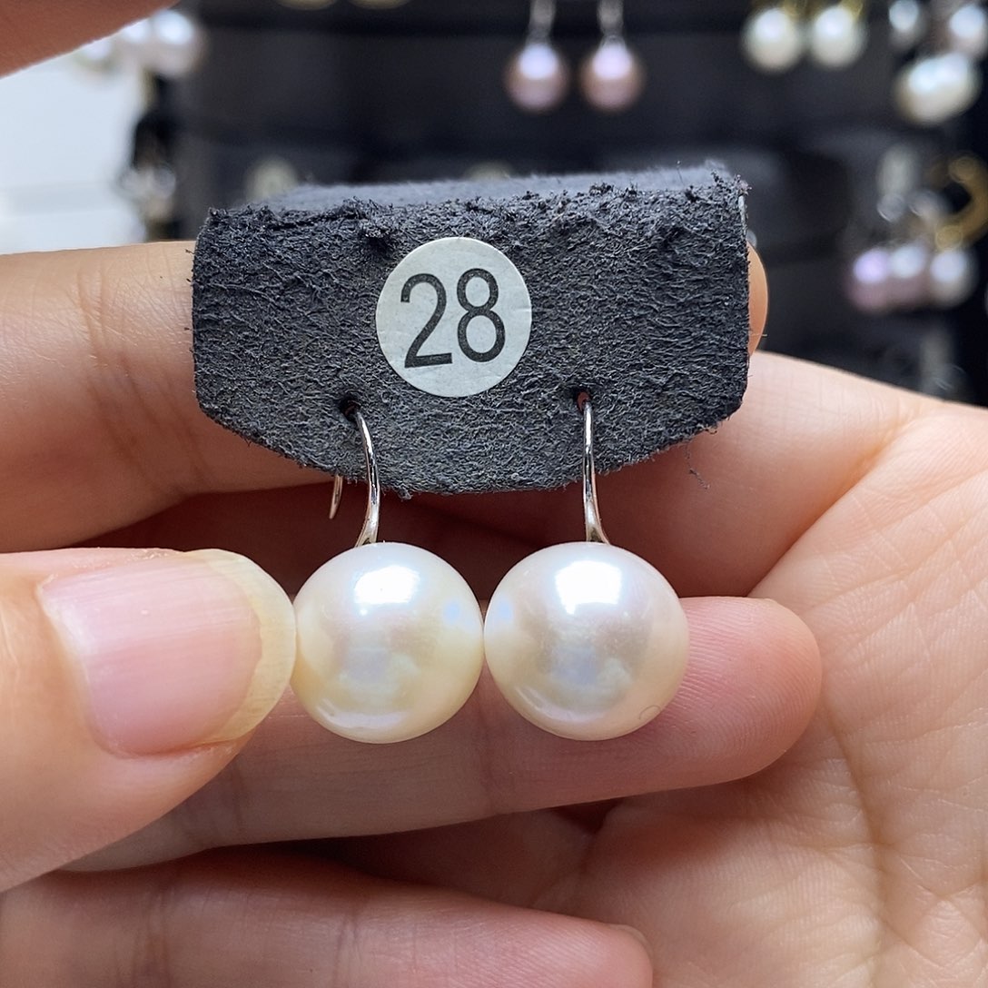 银S925镶嵌耳饰淡水珍珠