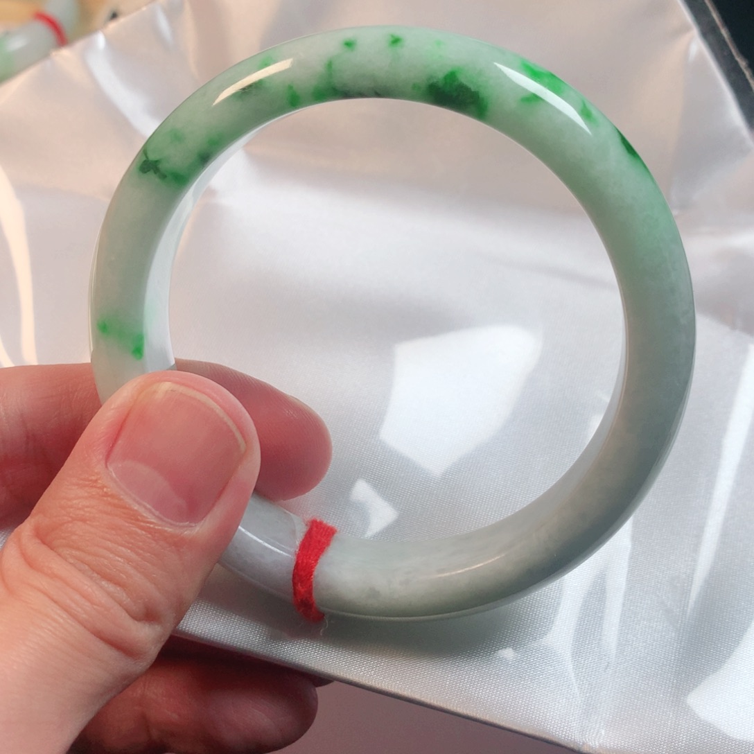 翡翠手镯未镶嵌翡翠手镯59