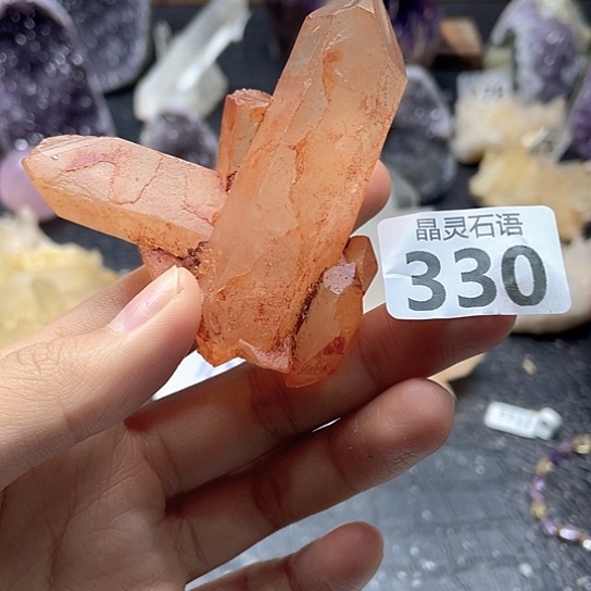 未镶嵌水晶大型摆件（非配饰）