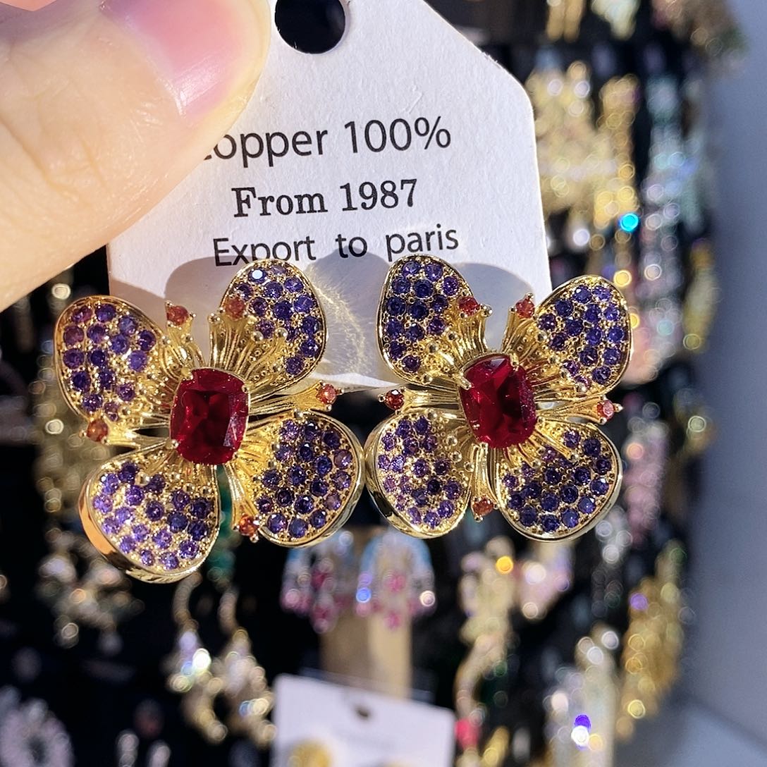 锆石纯铜合金锆石