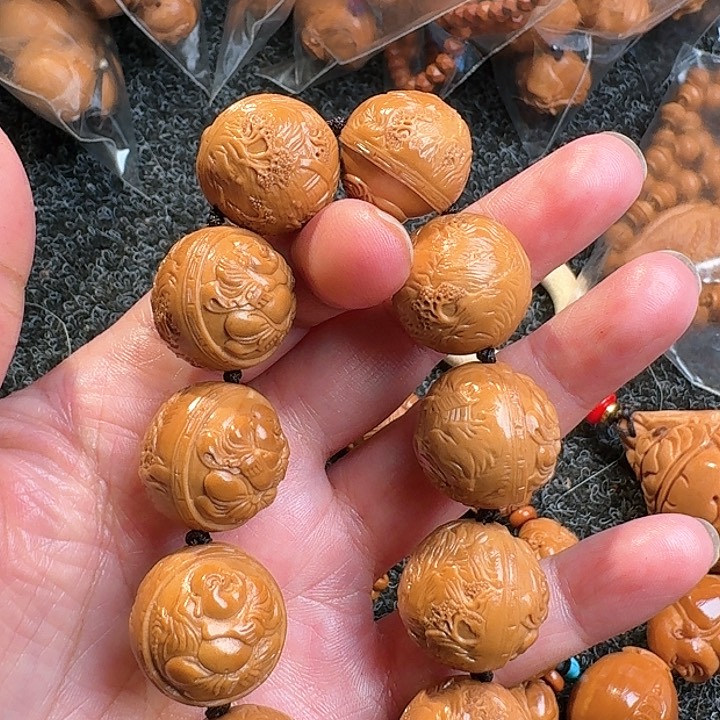 橄榄核吊坠橄榄万里江山图