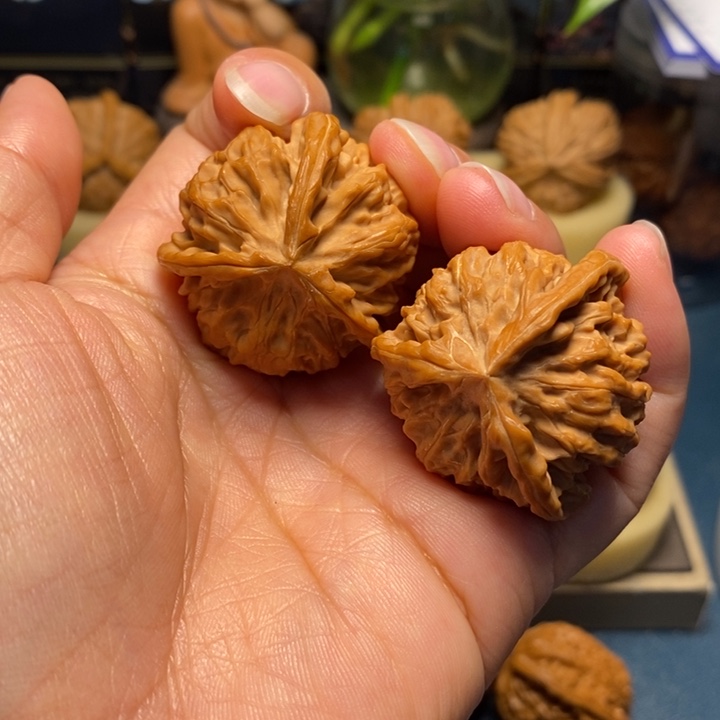 【闪购商品】把件文玩核桃秦闷三棱