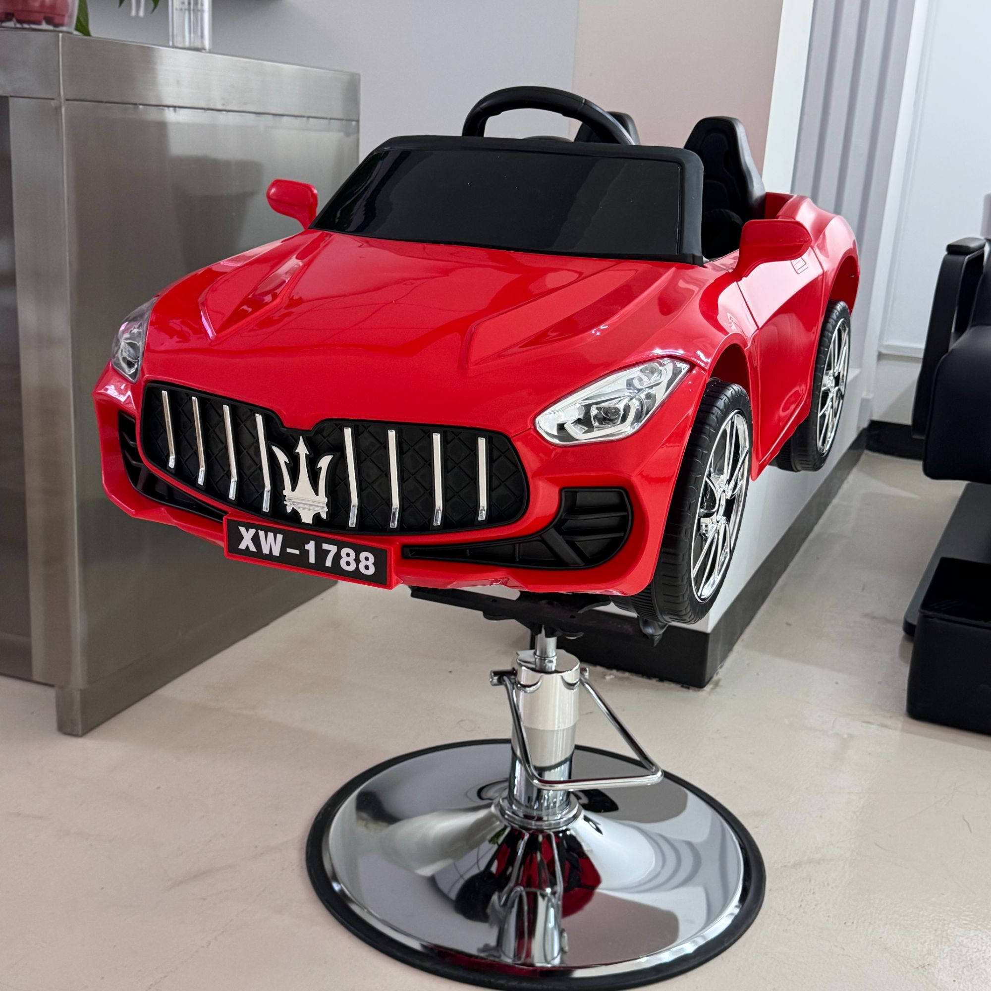 儿童专用剪发椅子汽车剪发椅子发廊专用